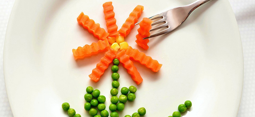 10 Tips to Getting Your Kids to Eat Vegetables